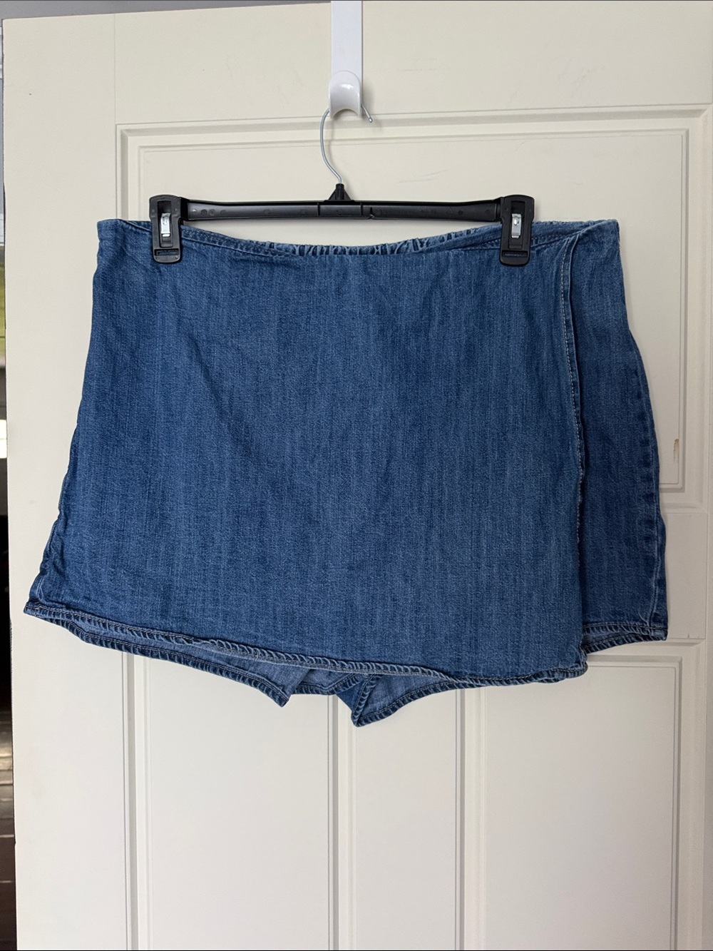Old Navy Denim Blue Women’s Skort